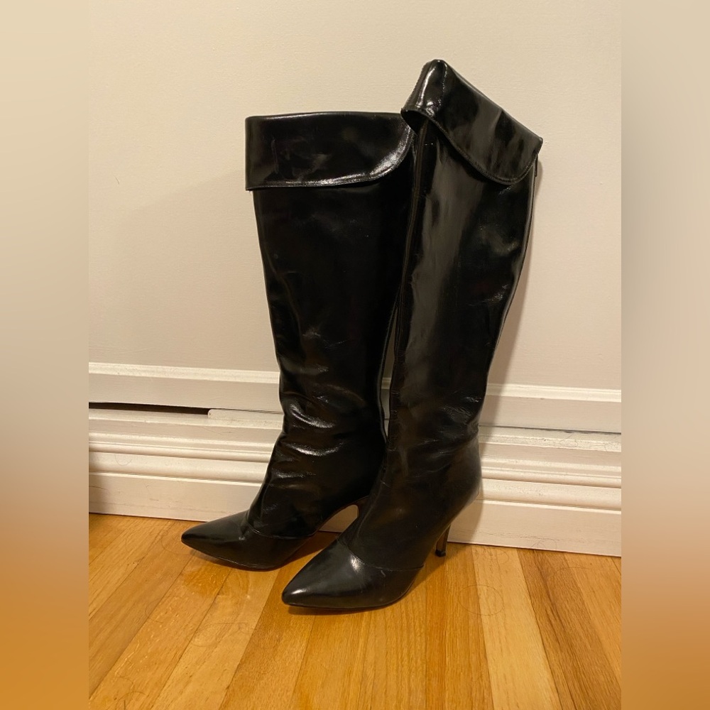 Black Knee-High Patent Leather Boots